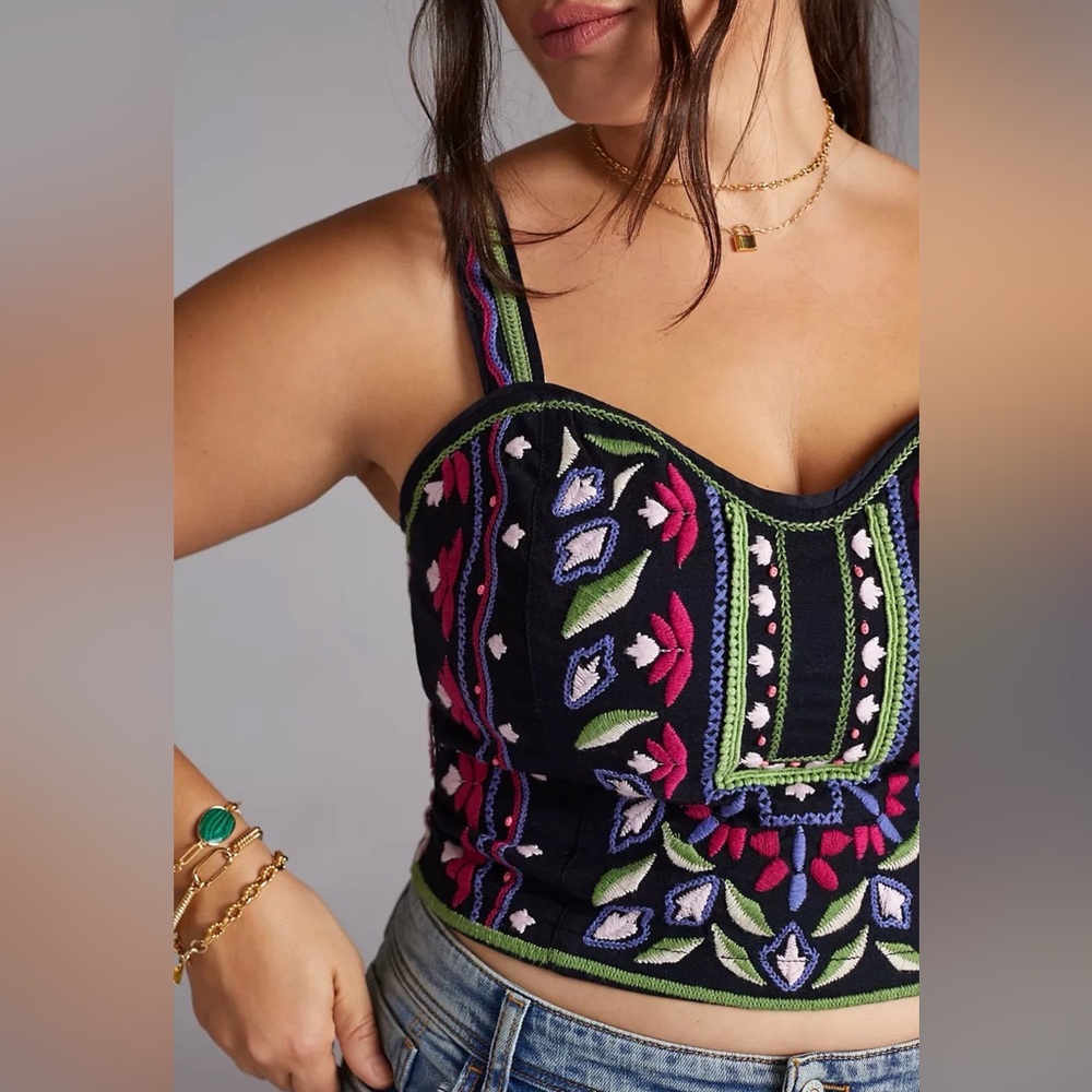 Anthropologie Embroidered Crop Top size 14 - Picture 3 of 9